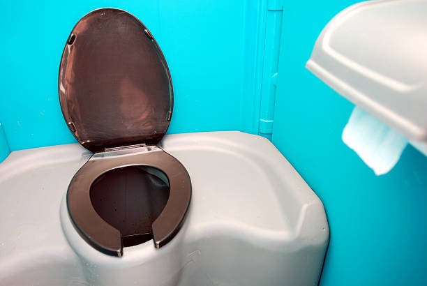Best Porta potty delivery and setup  in Vandenberg Village, CA